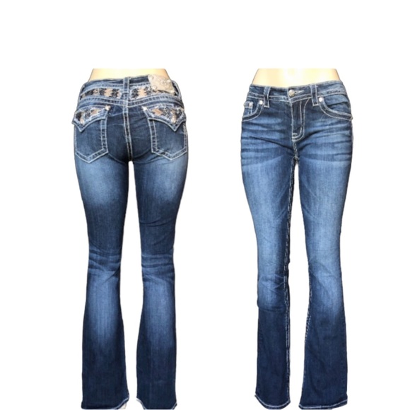 Miss Me Jeans Bootcut Mid Rise Blue Rhinestones Embroidered Woman’s Size 28 - Picture 3 of 5